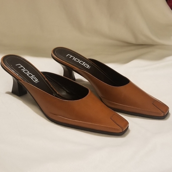 Moda Spana brown slip on shoes